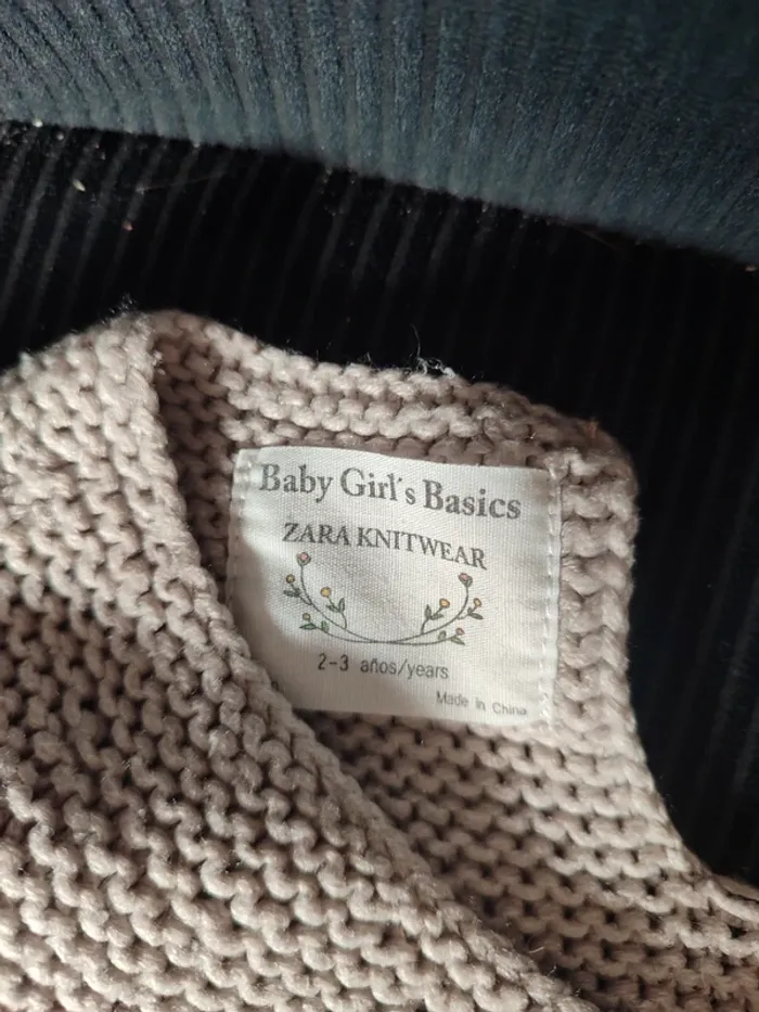 Pull Zara fille 2-3 ans