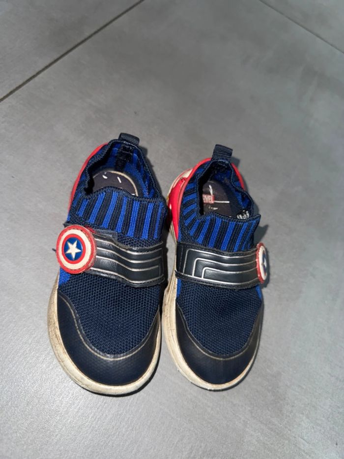 Chaussure enfant t24 marvel Zara - photo numéro 2