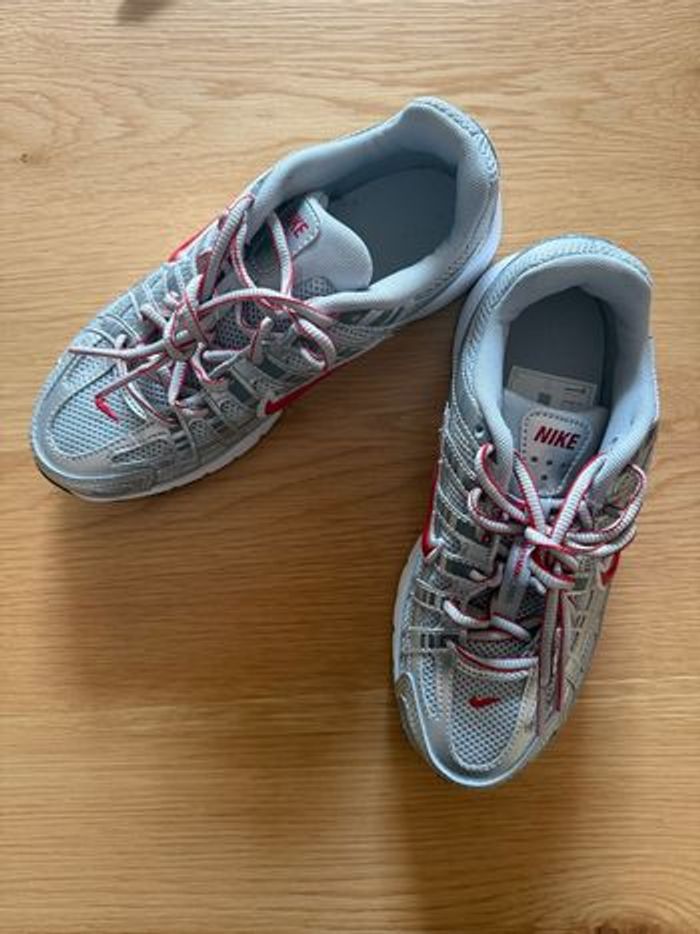 Nike P-6000 taille 35 neuve - photo numéro 3
