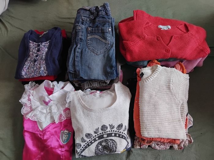 Lot vêtements 4 ans fille