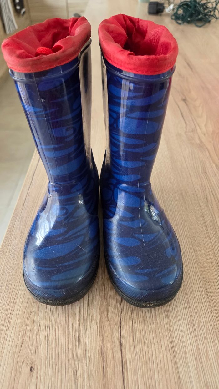 Bottes de pluie Spiderman taille 28/29 - photo numéro 2