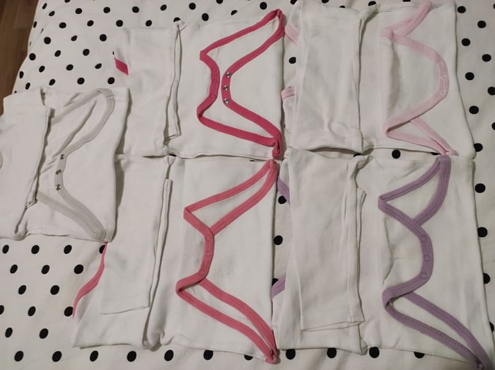 Lot 5 bodies fille - photo numéro 2