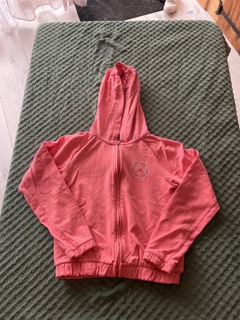 Très jolie veste a capuche hiver fille 10 ans