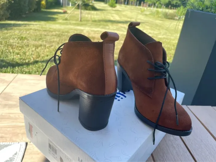 Chaussures - Taille 35 - photo numéro 3