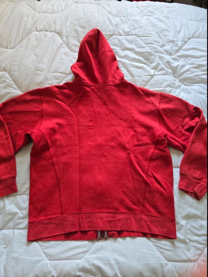 🌟 Hoodies rouge Nike - Taille L 🌟 - photo numéro 3