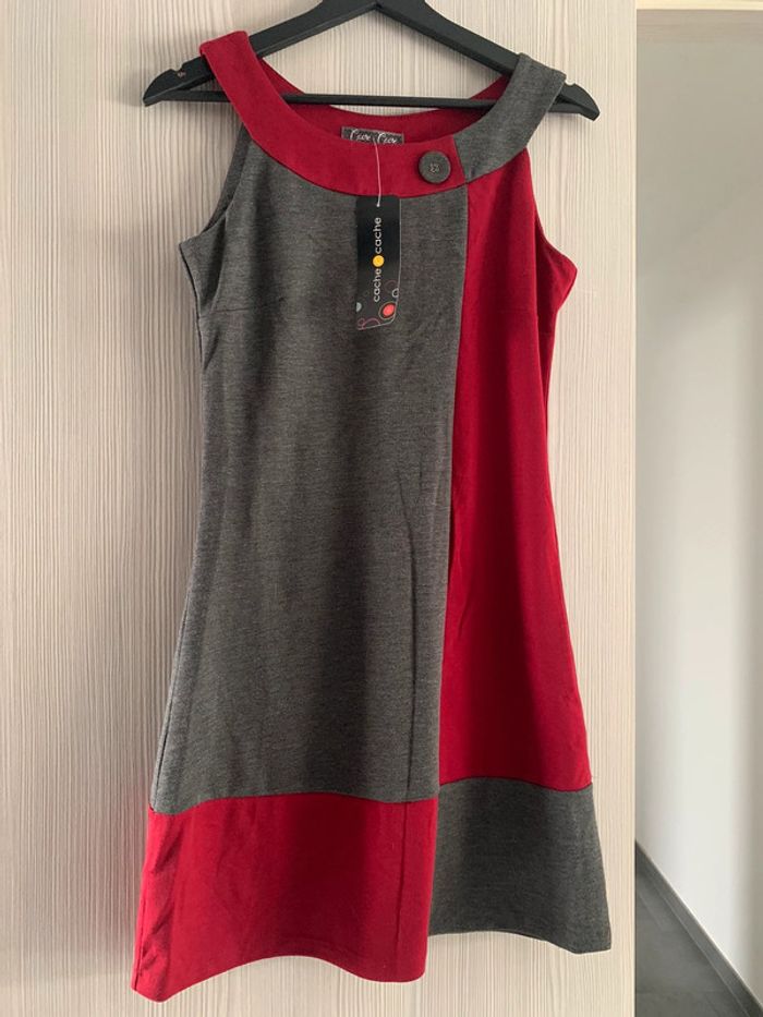 Magnifique robe cache cache grise et bordeaux taille 36 neuve