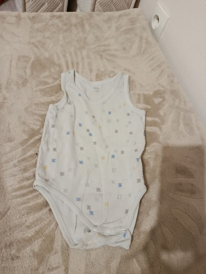 Lots de bodies - photo numéro 5