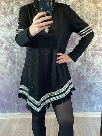 Robe tunique noire façon poncho splendide