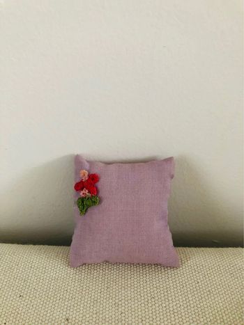 Mini coussin pour poupée barbie