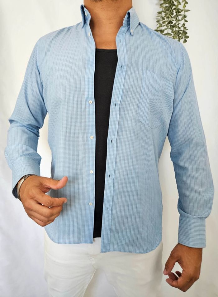 Chemise vintage bleu Yves Saint Laurent logo brodé