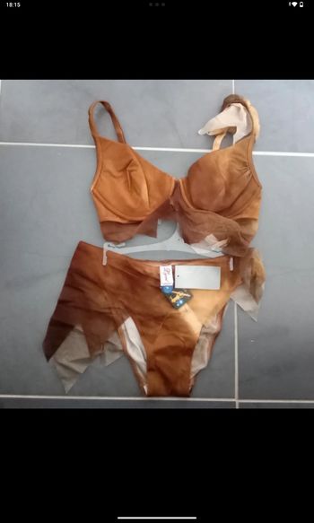 Maillot de bain neuf 