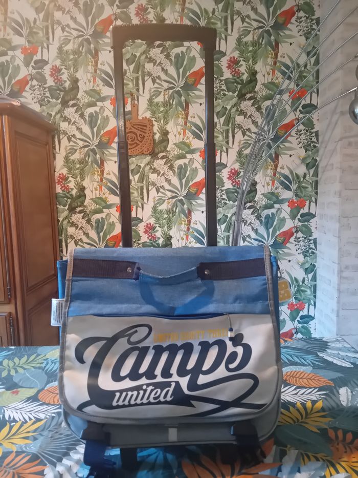 🎒 Cartable à roulettes Campe's United