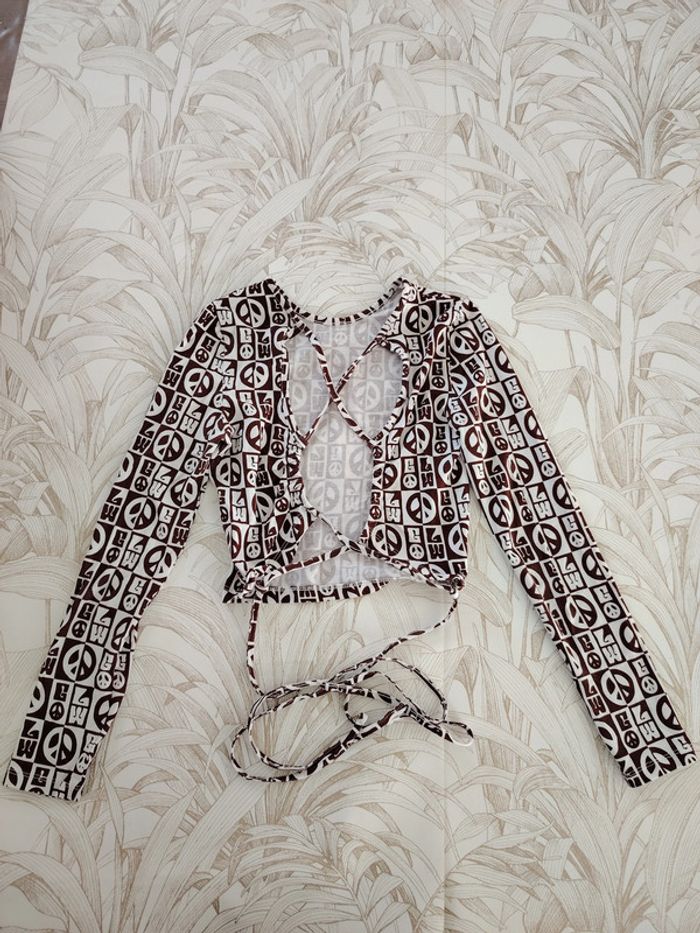 top ouvert dans le dos 2XS