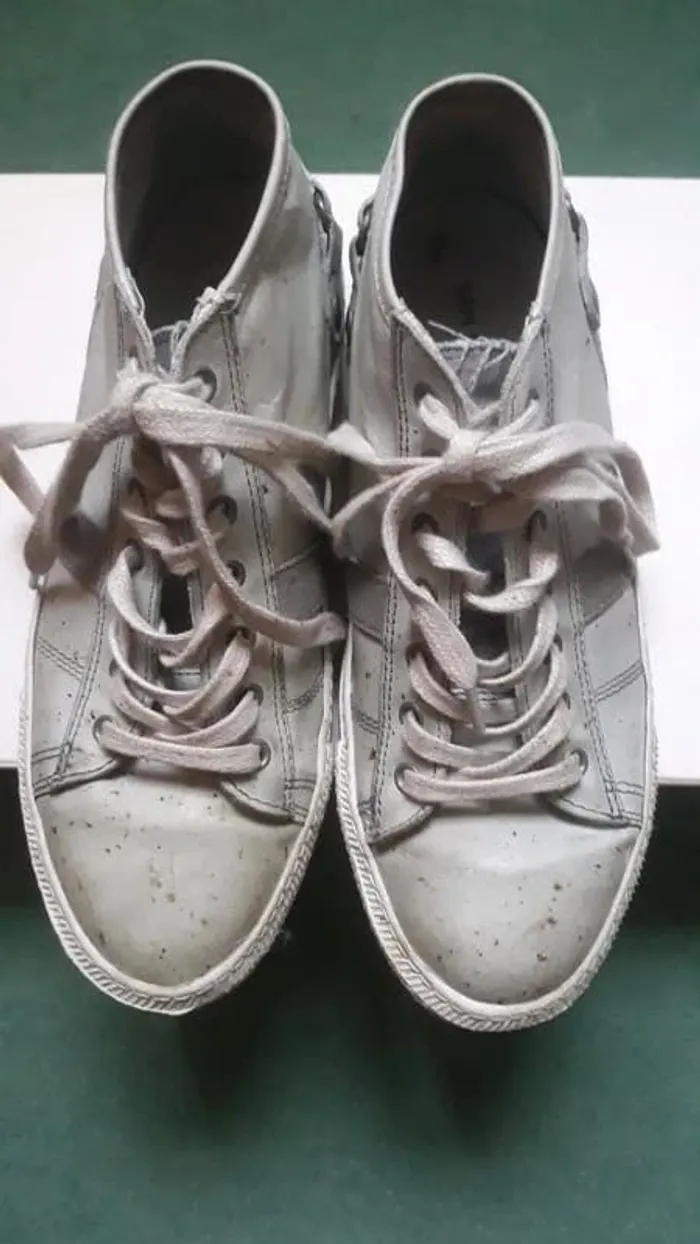 Sneakers vintage en cuir demi-montantes San Marina pointure 38 - photo numéro 2