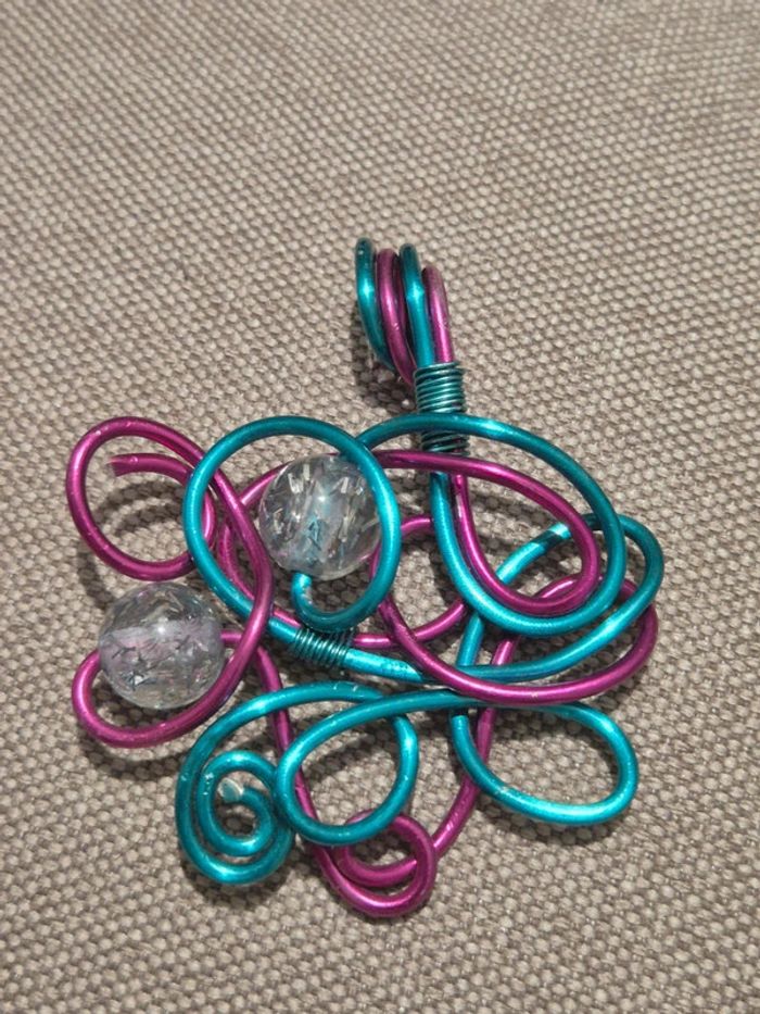 Pendentif - photo numéro 3