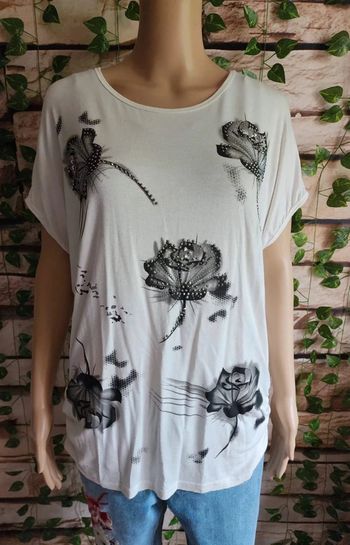 🌸T-shirt MC floral Cc Collection Taille Unique 🌸