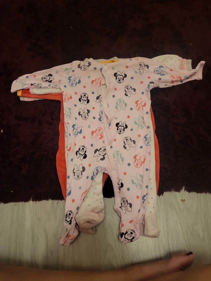 Pyjama 3 mois - photo numéro 5