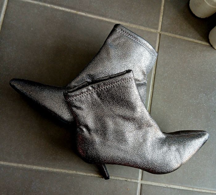 Boots femme neuves 36 / 37 - photo numéro 2