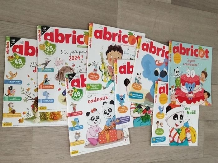 Lot de 8 livres enfants abricot année 2017-18-23-24 L036  7589234965 - photo numéro 2