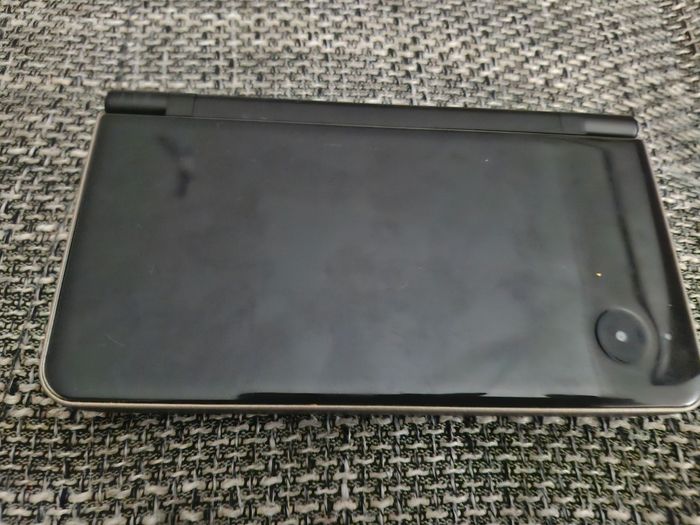 Nintendo ds i xl - photo numéro 2
