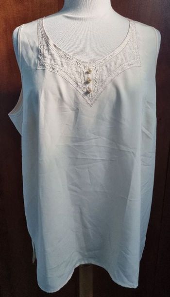 Débardeur crème taille 3