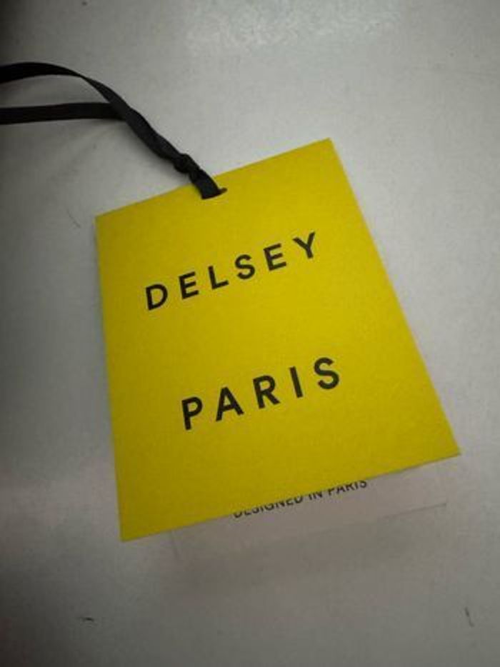Valise marque Delsey 55 cm Neuf - photo numéro 5