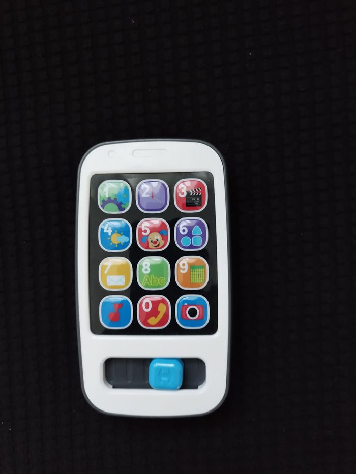 Jeu téléphone électronique pour enfant Fisher Price - photo numéro 4