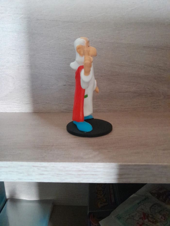 Figurine Panoramix doigt en l air Mc Donald - photo numéro 4