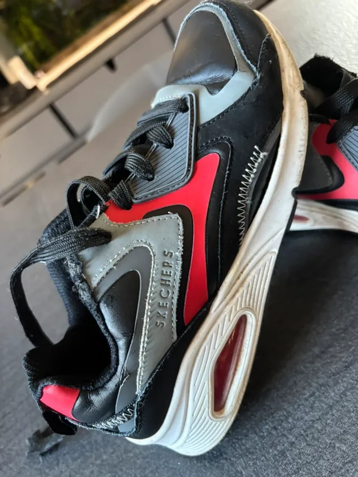 Basket garçon Skechers à mémoire de forme taille 36 en bon état - photo numéro 2