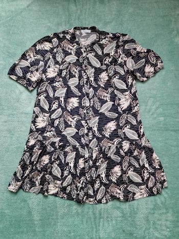 Très jolie robe taille 48