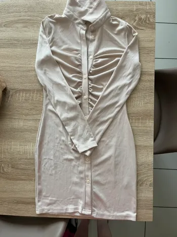 Robe manches longue