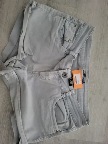 Short femme