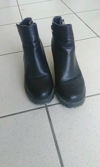 Bottines noires femme pointure 36         14