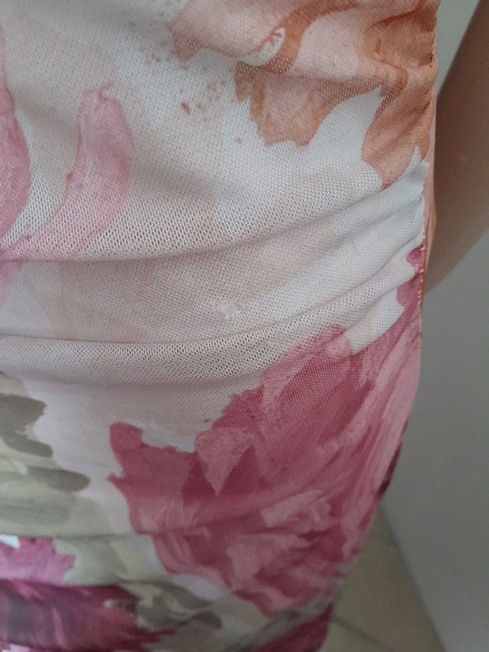 Très jolie robe dos nu neuve Asos Design taille 40 - photo numéro 5