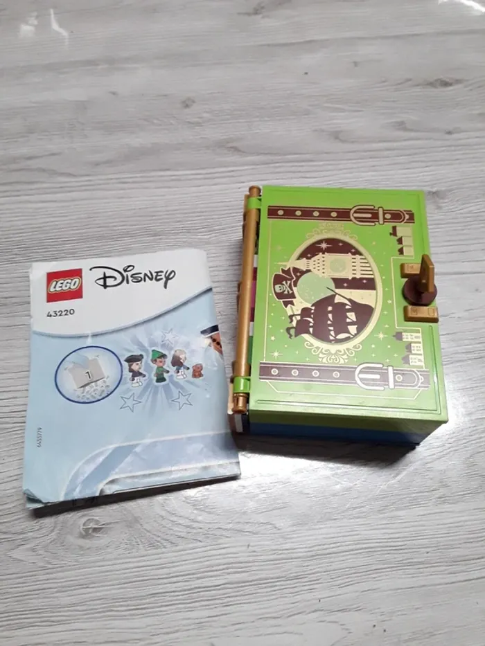 Lego livre Peter pan - photo numéro 6