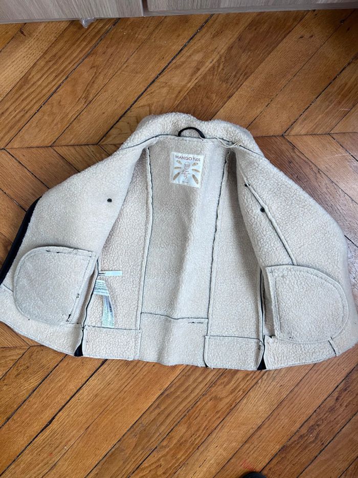 Neuve: Mango veste sans manche avec Zip taille 9/10 ans - photo numéro 3