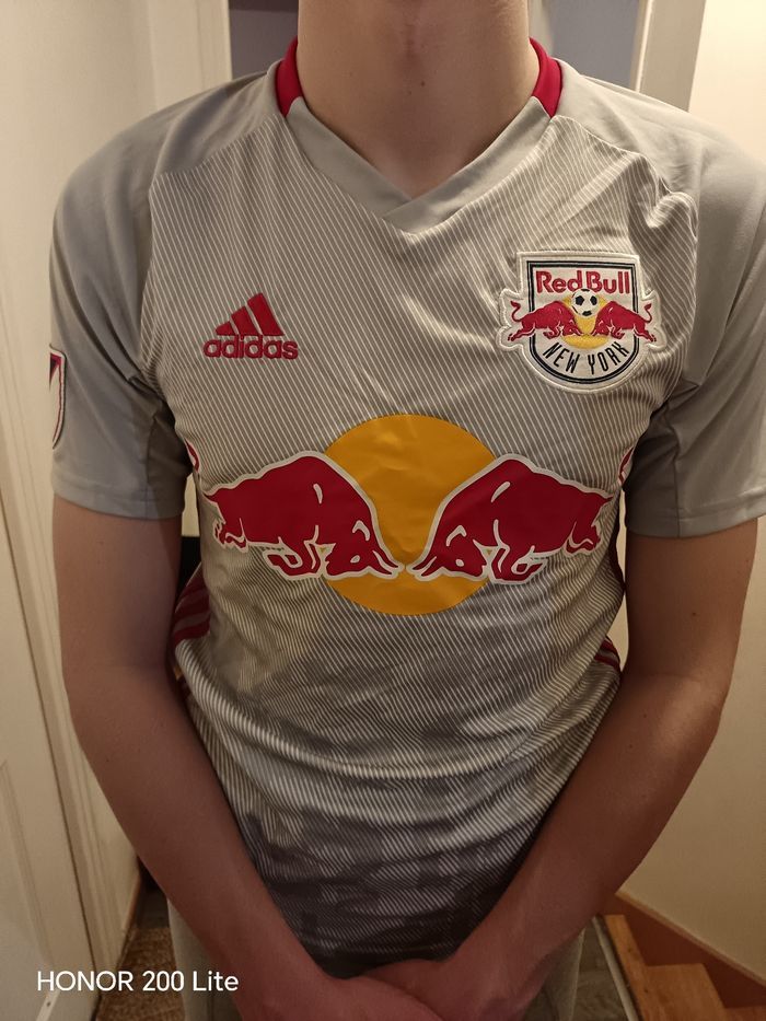 Maillot foot rare red.bull adidas neuve taille s adulte ado - photo numéro 9