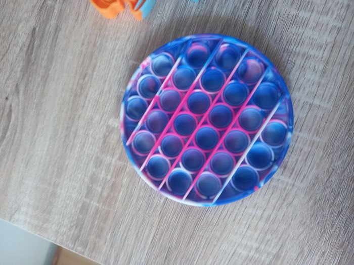 Jeu sensoriel / pop it / jeu anti stress en forme de dinosaure et de rond - photo numéro 7