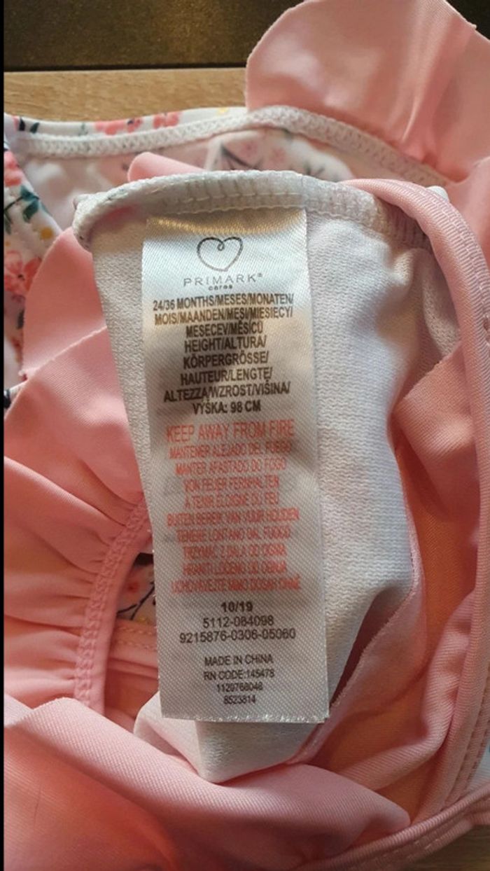 Maillot de bain 1 pièce 24-36 mois - photo numéro 3