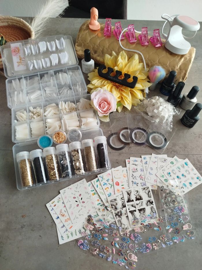 Faux ongles