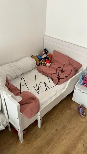 Lit évolutif IKEA + matelas 
