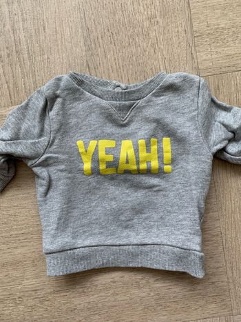 Pull taille 3 mois Kiabi