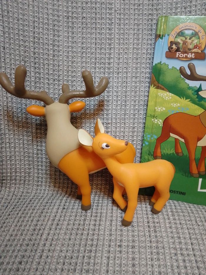 Le cerf + 2 figurines - série "Je vis dans la forêt" N.1 / Ed. Altaya - photo numéro 4