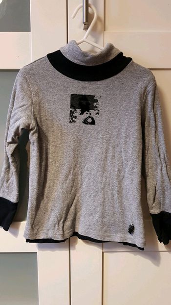Sous pull réversible