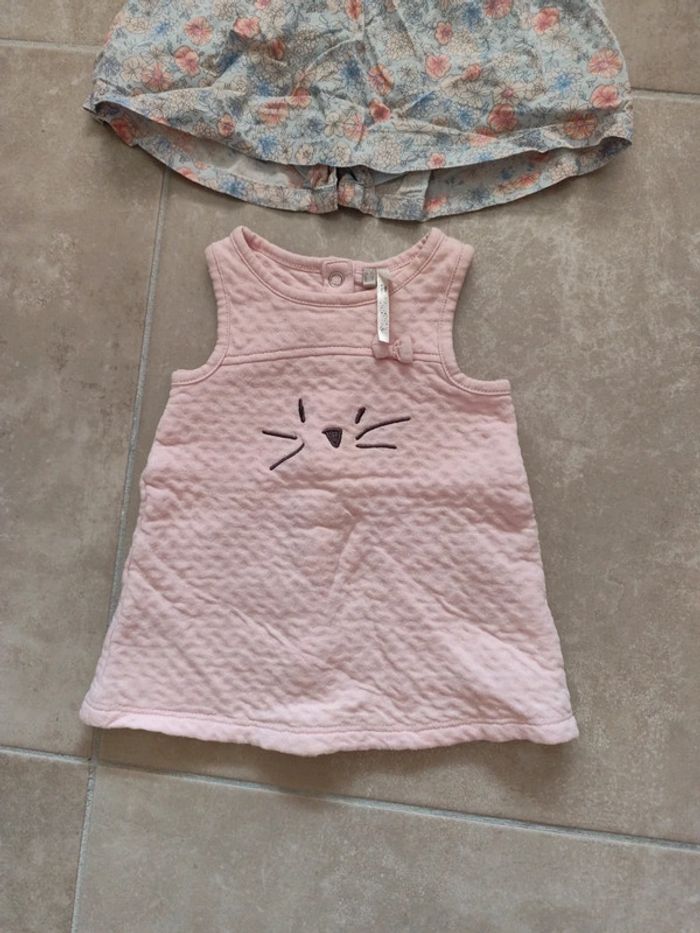 Lot 2 robes 1 mois - photo numéro 2
