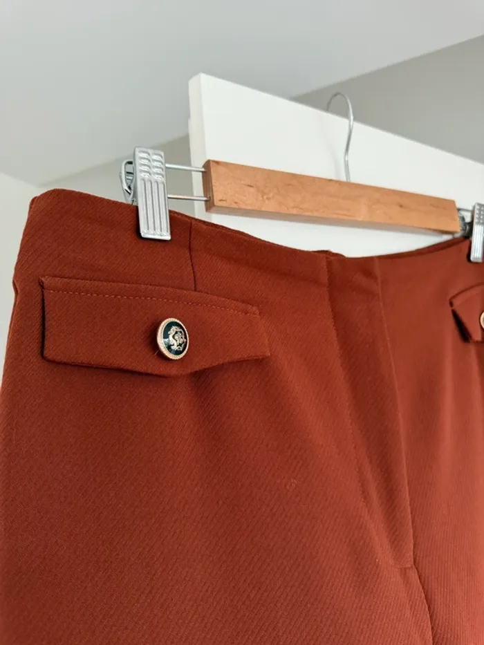 Magnifique pantalon classe 40/L - photo numéro 2