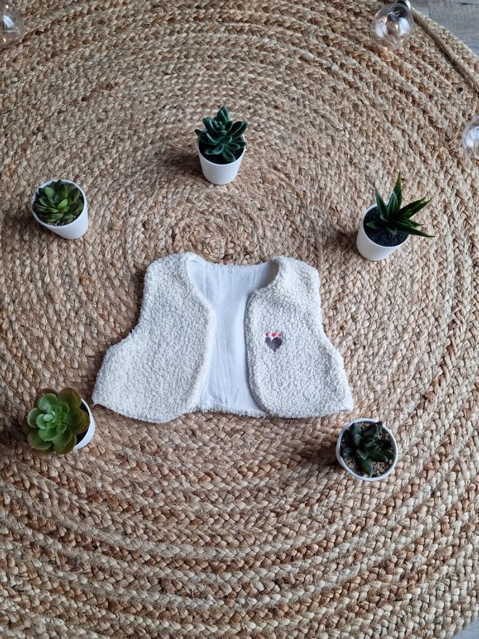 Boléro fille 1 mois