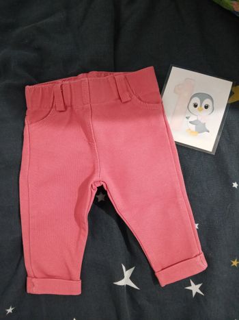 Pantalon / Jegging rose _ 1 mois