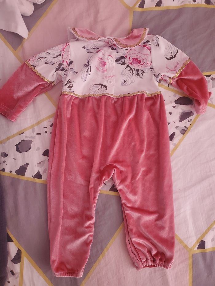 Pyjama fille velours 9 mois - photo numéro 2