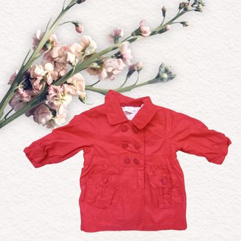 💥 Veste ou trench Rouge qui Dégomme pour bébé fille taille 6-9 mois💥
